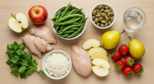 Mesa com alimentos adequados para diabetes e rins: vegetais frescos de baixo potássio, proteínas magras controladas, grãos integrais em porções adequadas e água filtrada, representando alimentação renal e diabetes equilibrada